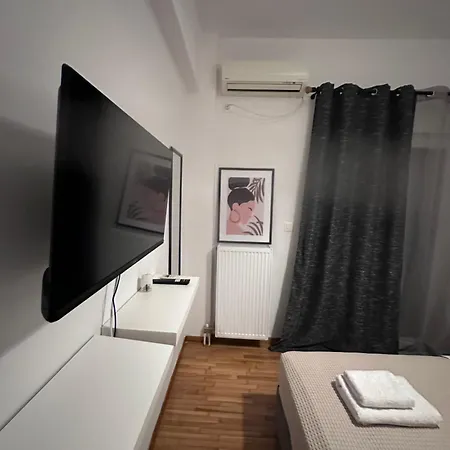 Cozy Faliro 1