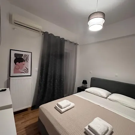 Cozy Faliro 1 *
